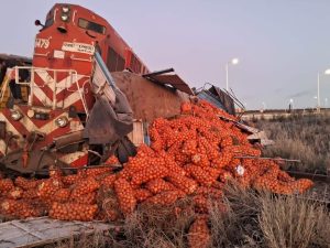 choque tren camion