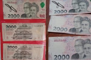 billetes falsos