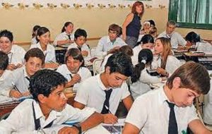 alumno colegio escuela