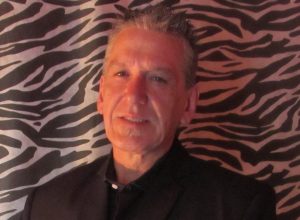 Murió en Puan un legendario cantante y músico, fundador del grupo Pomada