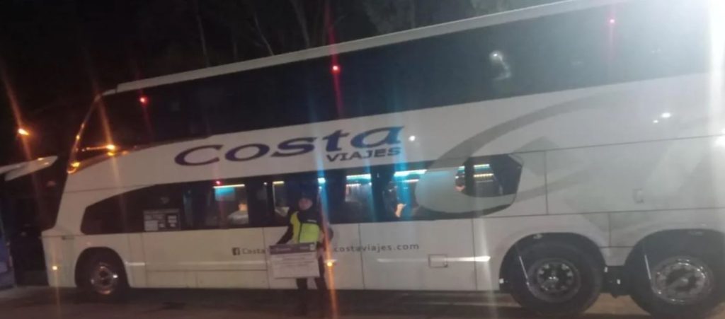 Casi se quedan sin viaje de egresados: choferes dan positivo de cocaína