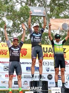 Más de 200 ciclistas fueron parte de “La Vuelta al Sauce Corto”