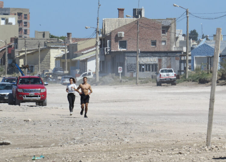 Comenzarán un proyecto de urbanismo para la costanera de Claromecó