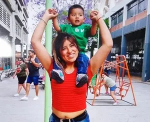 Llamado a la comunidad: buscan a una mujer y su pequeño hijo de 1 año