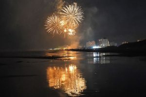 Monte Hermoso se prepara para recibir el año con sus fuegos artificiales