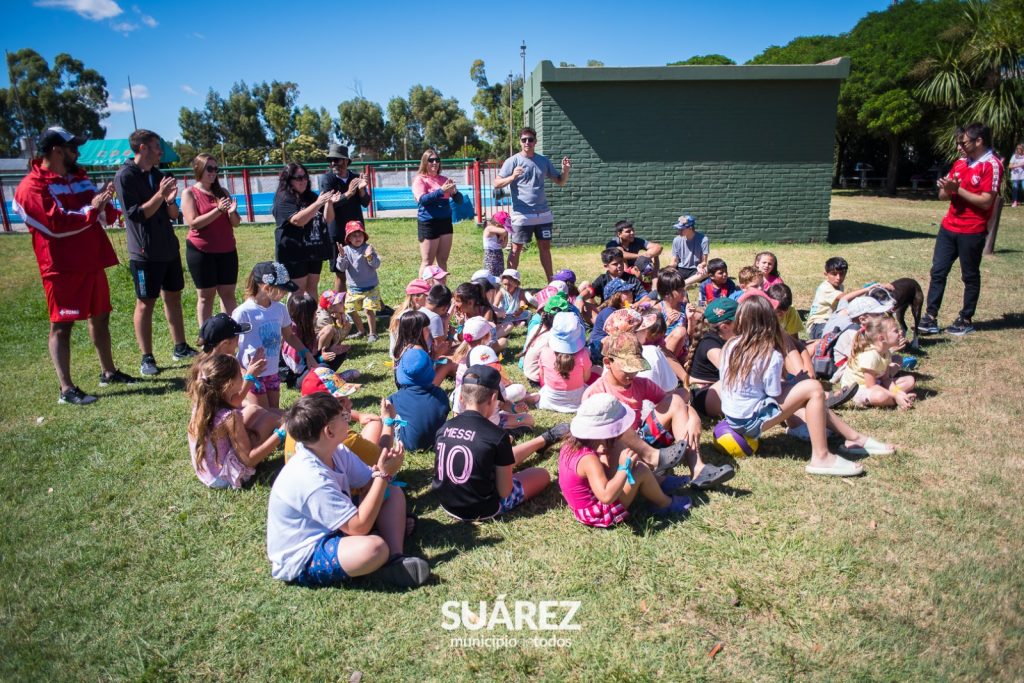 Más de 1.000 niños y jóvenes disfrutan las Escuelas Abiertas en Verano