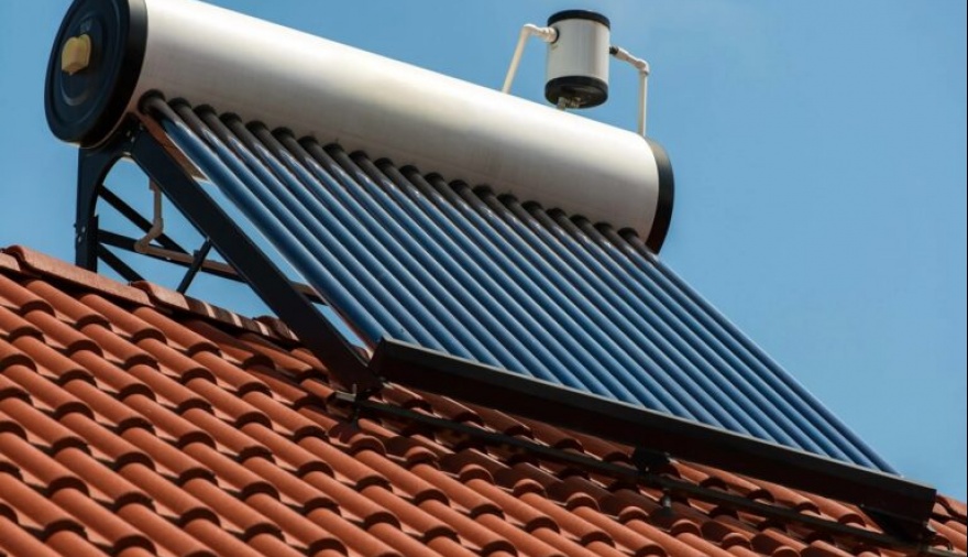 Instalarán termotanques solares en escuelas rurales de la provincia