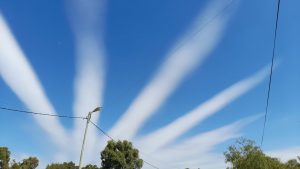 Extrañas nubes aparecidas en Reta y Marisol desataron distintas teorías