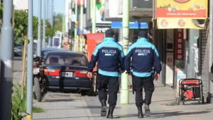 Arribo de policias foráneos al microcentro generó críticas de residentes en barrios