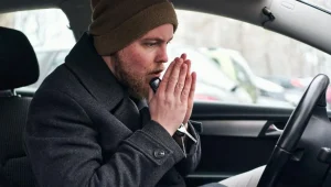 ¿Es necesario calentar el auto los días que hace frío? Esto dice un experto mecánico