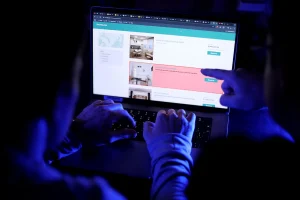 Investigadores de la UNLP desarrollan extensión para detectar estafas en páginas web