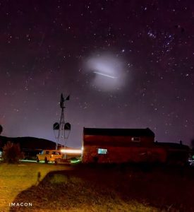 Imagen impactante: captan extrañas luces sobre el cerro Ventana