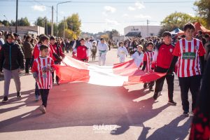 25 de Mayo: convocatoria a instituciones que quieran participar del desfile