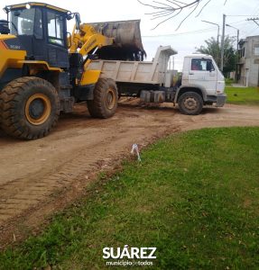 Servicios Públicos trabaja en la reparación de las calles de todo el distrito